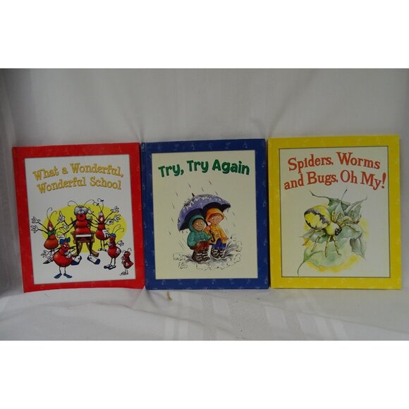 Read Well Level - K Lap Books Units 1-26 Books 1-9 Hardcover - Picture 2 of 4